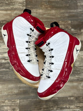 Load image into Gallery viewer, Jordan 9 Gym Red (13)
