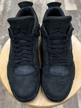 Load image into Gallery viewer, Jordan 4 Kaws Black (10)
