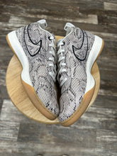 Load image into Gallery viewer, Nike Book 1 Python (10)
