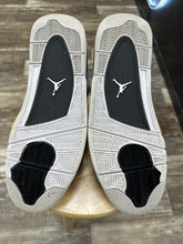 Load image into Gallery viewer, Jordan 4 Military Black (13)
