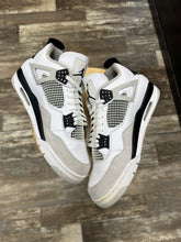 Load image into Gallery viewer, Jordan 4 Military Black (13)
