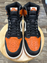 Load image into Gallery viewer, Jordan 1 Shattered Backboard (12)
