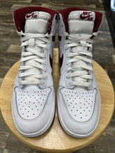 Load image into Gallery viewer, Jordan 1 Metallic Red (10.5)
