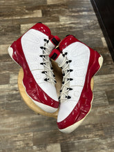 Load image into Gallery viewer, Jordan 9 Gym Red (13)
