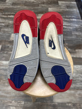 Load image into Gallery viewer, Jordan 4 Rare Air (12)

