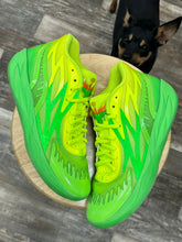 Load image into Gallery viewer, PUMA Lamelo Ball MB.02
