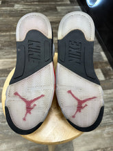 Load image into Gallery viewer, Jordan 5 Fire Red (10)
