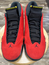 Load image into Gallery viewer, Jordan 14 Ferrari (10.5)
