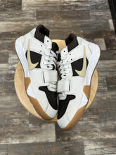 Load image into Gallery viewer, Jumpman Jack Sail (10.5)
