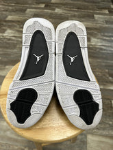 Load image into Gallery viewer, Jordan 4 Fear (8.5)
