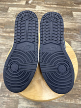 Load image into Gallery viewer, Jordan 1 Low Obsidian Suede (10)

