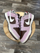 Load image into Gallery viewer, Nike Dunk Low Neapolitan (7.5Y/9W)
