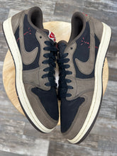 Load image into Gallery viewer, Jordan 1 Low Travis Scott Mocha (11)
