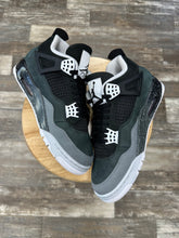 Load image into Gallery viewer, Jordan 4 Fear (8.5)
