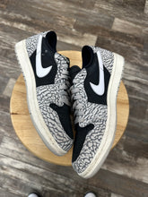 Load image into Gallery viewer, Jordan 1 Low Black Cement (10)
