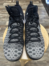 Load image into Gallery viewer, Nike KD 9 Black White (13)
