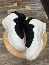 Load image into Gallery viewer, Jordan 10 I’m Back (5Y/6.5W)
