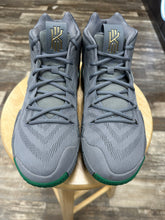 Load image into Gallery viewer, Nike Kyrie 4 City Guardians (13)
