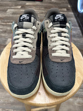 Load image into Gallery viewer, Nike Air Force 1 Cactus Jack (10.5)
