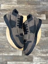 Load image into Gallery viewer, Jumpman Jack Dark Mocha (10.5)
