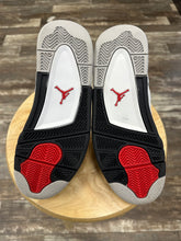 Load image into Gallery viewer, Jordan 4 White Cement (7Y/8.5W)
