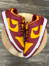 Load image into Gallery viewer, Nike Dunk Low Midas (8.5)

