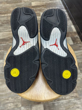 Load image into Gallery viewer, Jordan 14 Ferrari (10)
