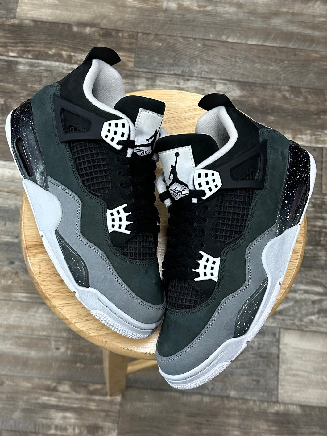 Jordan 4 Fear (8.5)