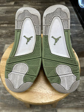 Load image into Gallery viewer, Jordan 4 Seafoam (6Y/7.5W)
