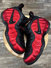 Load image into Gallery viewer, Nike Foamposite Pro University Red (11)
