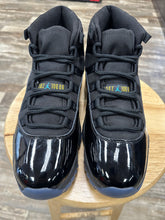Load image into Gallery viewer, Jordan 11 Gamma (9.5)
