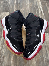 Load image into Gallery viewer, Jordan 11 Bred (14)
