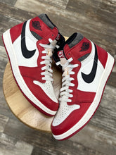 Load image into Gallery viewer, Jordan 1 Lost &amp; Found (9.5)
