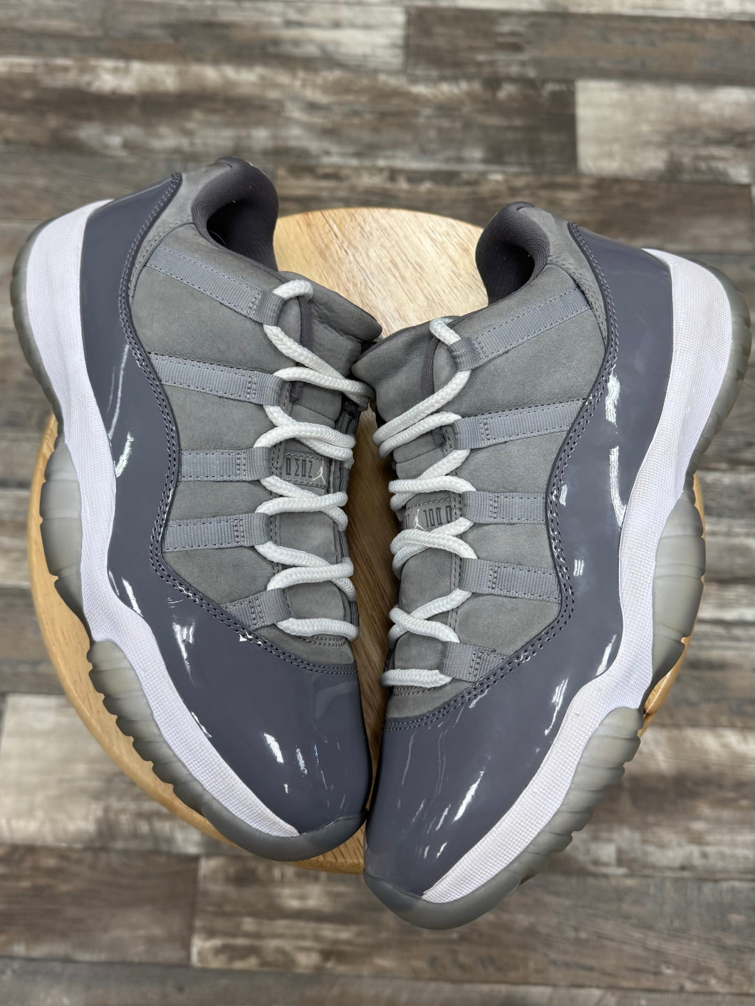 Jordan 11 Cool Grey (9.5)