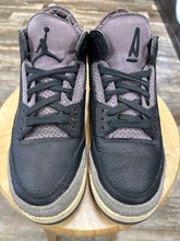 Load image into Gallery viewer, Jordan 3 A Ma Maniére (10M/11.5W)
