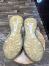 Load image into Gallery viewer, Yeezy 380 Alien Blue (11)
