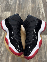 Load image into Gallery viewer, Jordan 11 Bred (14)
