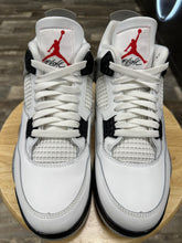 Load image into Gallery viewer, Jordan 4 White Cement (10.5)
