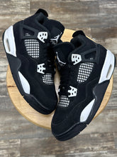 Load image into Gallery viewer, Jordan 4 White Thunder (6.5Y/8W)
