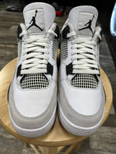 Load image into Gallery viewer, Jordan 4 Military Black (10.5)
