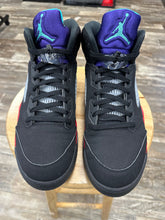 Load image into Gallery viewer, Jordan 5 Top 3 (13)
