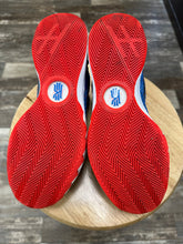 Load image into Gallery viewer, Nike Kyrie 1 Independence Day (8.5)
