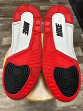Load image into Gallery viewer, Jordan 3 World Best Dad (11.5)
