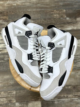 Load image into Gallery viewer, Jordan 4 Military Black (13)
