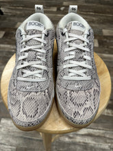 Load image into Gallery viewer, Nike Book 1 Python (10)
