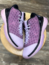 Load image into Gallery viewer, Nike Kobe 3 Low Pink Quartz (8.5)
