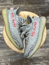Load image into Gallery viewer, Yeezy 350 Blue Tint (8.5)
