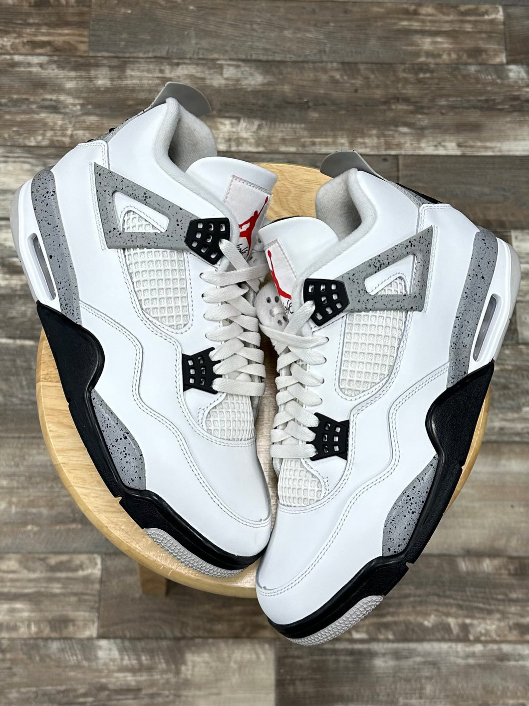 Jordan 4 White Cement (10.5)