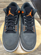 Load image into Gallery viewer, Jordan 3 Fear (10.5)
