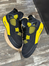 Load image into Gallery viewer, Jordan 4 Thunder (9)
